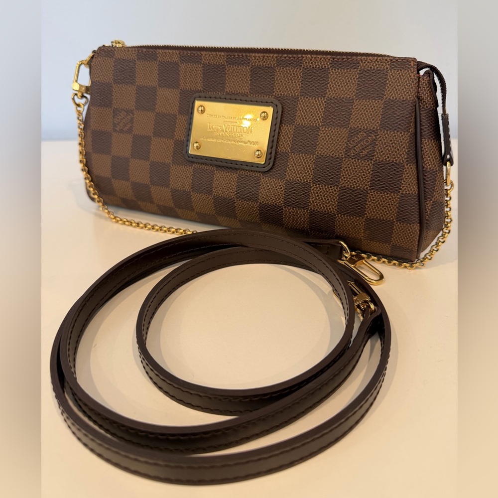 Louis Vuitton Damier Ebene Eva Crossbody Clutch bag⭐️AUTHENTIC ⭐️ - Picture 9 of 16